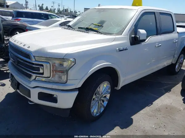 1FTEW1EG5JFC46069 2018 FORD F-150 - Image 2