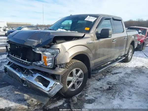 1FTEW1EG5JFC52986 2018 FORD F-150 - Image 2