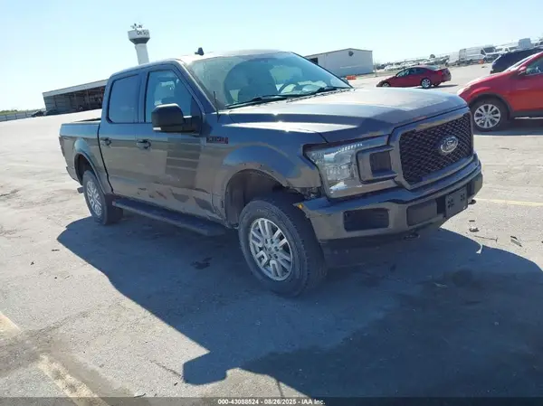 1FTEW1EG5JFC82764 2018 FORD F-150 - Image 1
