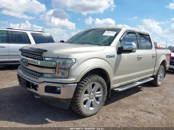 1FTEW1EG5JFD31722 2018 FORD F-150 - Image 2