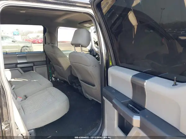 1FTEW1EG5JFE32646 2018 FORD F-150 - Image 8