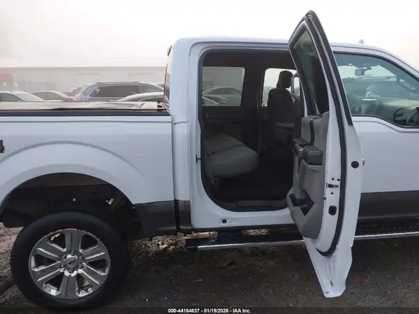 1FTEW1EG6JFA16024 2018 FORD F-150 - Image 8