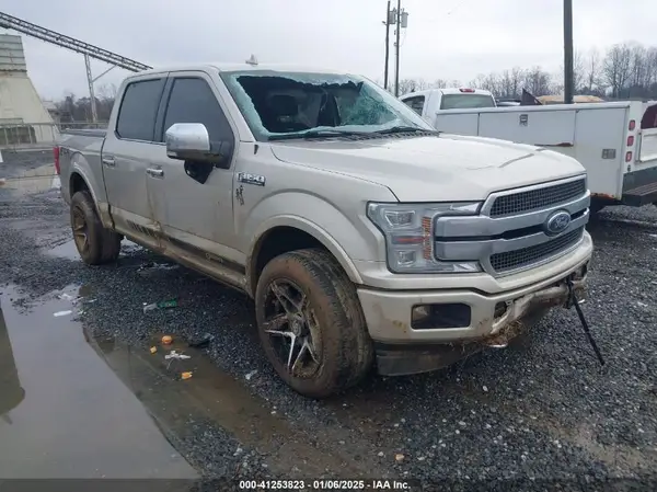 1FTEW1EG7JFB28685 2018 FORD F-150 - Image 1