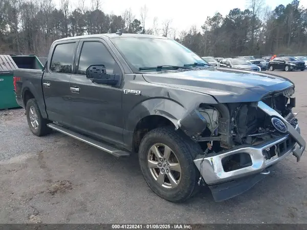 1FTEW1EG7JFC10433 2018 FORD F-150 - Image 1