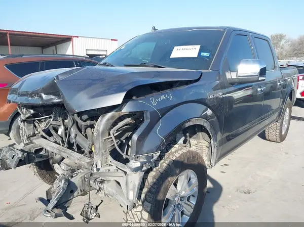 1FTEW1EG7JFE46709 2018 FORD F-150 - Image 2