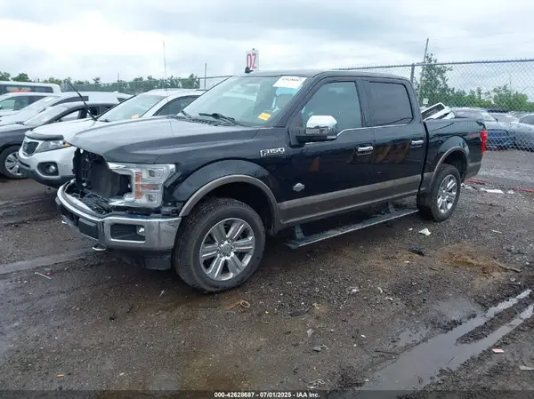 1FTEW1EG7JFE63963 2018 FORD F-150 - Image 2