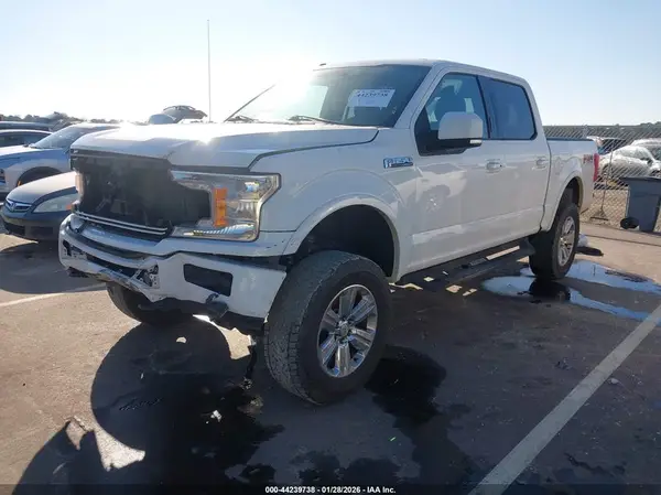 1FTEW1EG8JFC10831 2018 FORD F-150 - Image 2