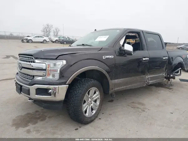 1FTEW1EG8JFE65835 2018 FORD F-150 - Image 2