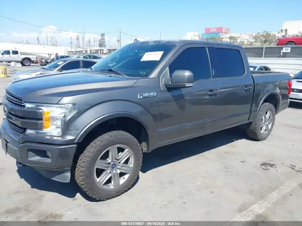 1FTEW1EG8JKD21256 2018 FORD F-150 - Image 2