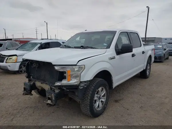 1FTEW1EG9JKE45617 2018 FORD F-150 - Image 2