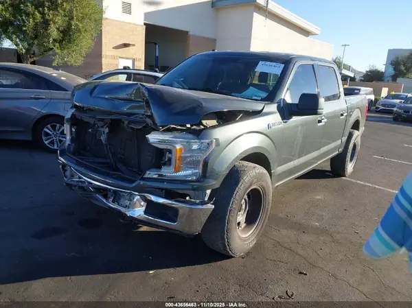 1FTEW1EG9JKE45925 2018 FORD F-150 - Image 2
