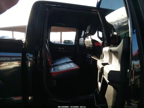 1FTEW1EGXJFC02181 2018 FORD F-150 - Image 8