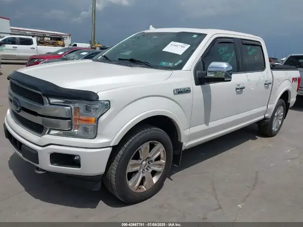 1FTEW1EGXJFC60887 2018 FORD F-150 - Image 2