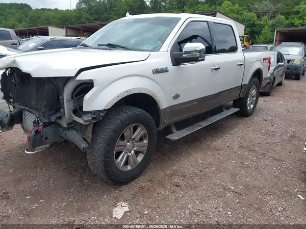 1FTEW1EGXJFC98586 2018 FORD F-150 - Image 2