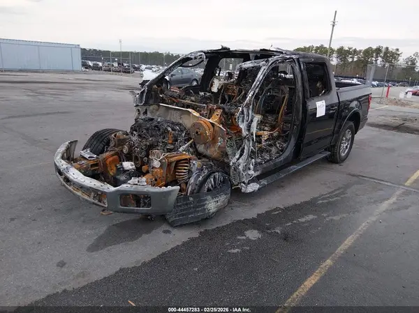1FTEW1EGXJFD16388 2018 FORD F-150 - Image 2
