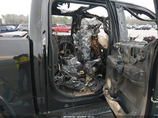 1FTEW1EGXJFD16388 2018 FORD F-150 - Image 8