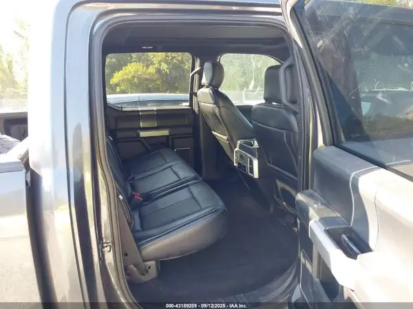 1FTEW1EGXJFE60796 2018 FORD F-150 - Image 8