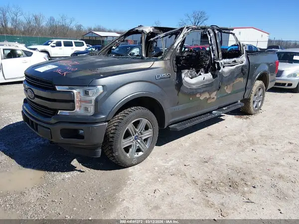 1FTEW1EGXJKE29037 2018 FORD F-150 - Image 2