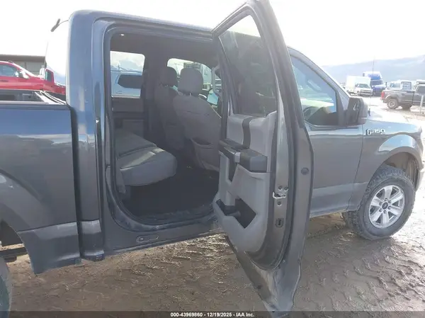 1FTEW1EGXJKE77220 2018 FORD F-150 - Image 8