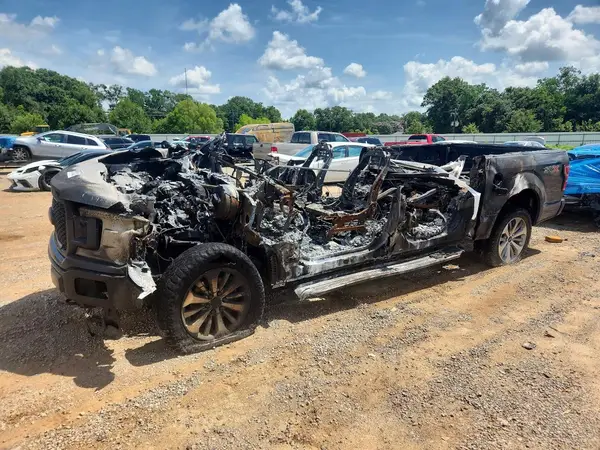 1FTEW1EP1JFB39357 2018 FORD F-150 - Image 1