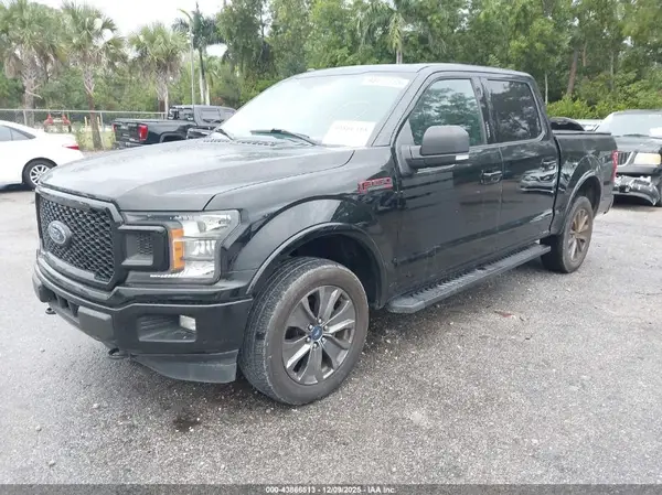 1FTEW1EP1JFE67104 2018 FORD F-150 - Image 2