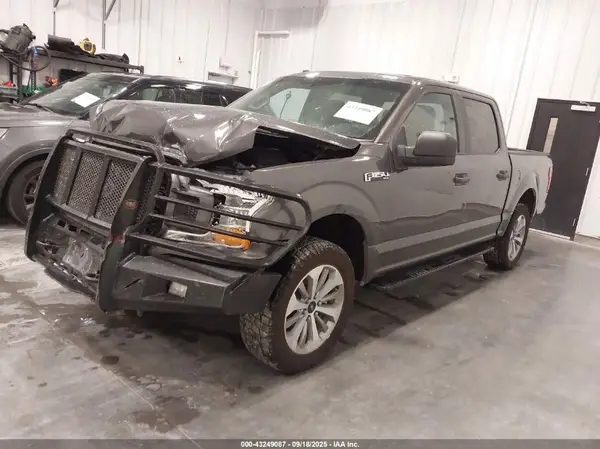 1FTEW1EP1JKD06811 2018 FORD F-150 - Image 2