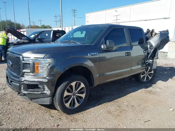 1FTEW1EP1KKC09884 2019 FORD F-150 - Image 2