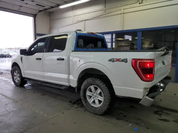 1FTEW1EP1NKE44662 2022 FORD F-150 - Image 2