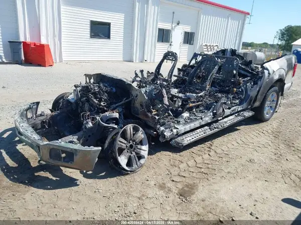 1FTEW1EP2JFA87561 2018 FORD F-150 - Image 2