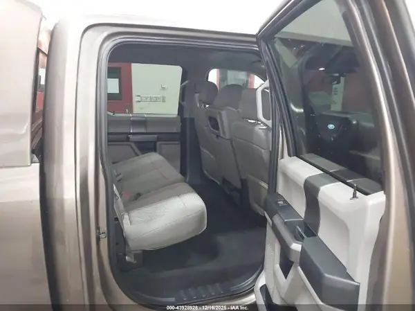 1FTEW1EP2JKF78011 2018 FORD F-150 - Image 8