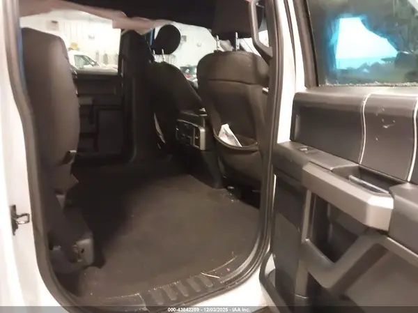 1FTEW1EP2KFC83260 2019 FORD F-150 - Image 8