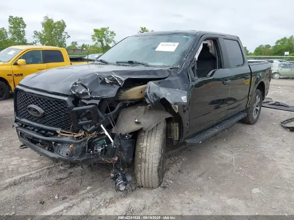 1FTEW1EP3KKC32342 2019 FORD F-150 - Image 2