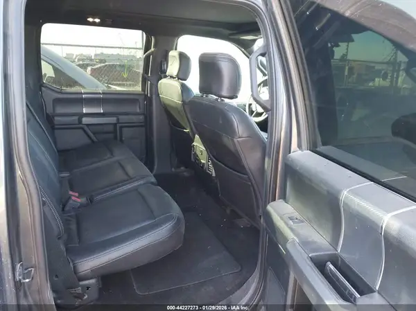 1FTEW1EP4JFB55777 2018 FORD F-150 - Image 8