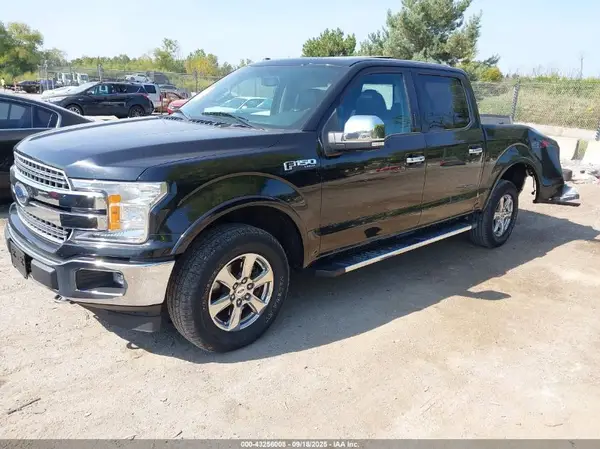 1FTEW1EP4JKE05834 2018 FORD F-150 - Image 2