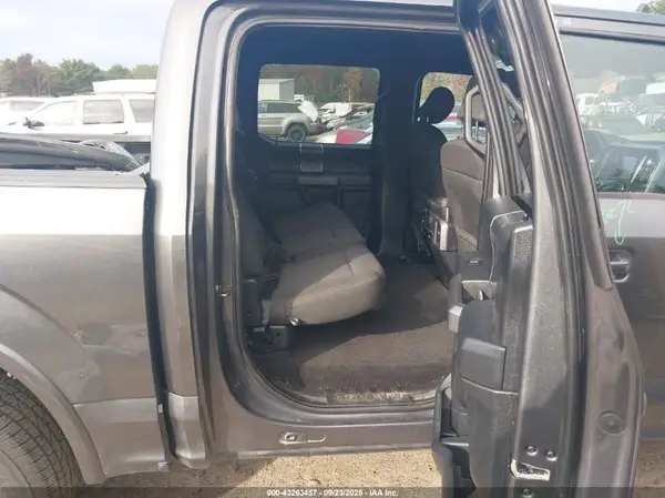 1FTEW1EP7KFC73467 2019 FORD F-150 - Image 8