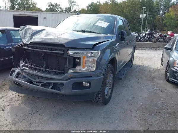 1FTEW1EP8JFC78529 2018 FORD F-150 - Image 2