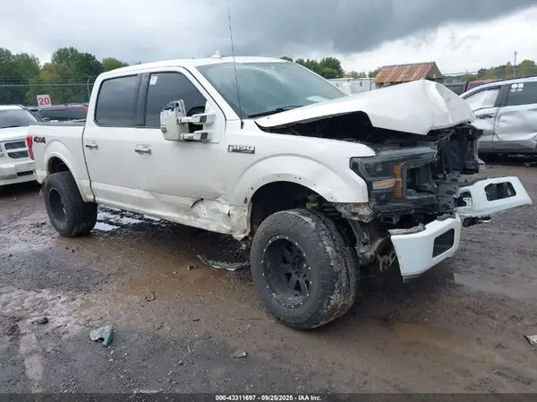 1FTEW1EP8JFE26923 2018 FORD F-150 - Image 1