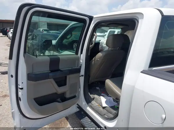 1FTEW1EP8KFB42855 2019 FORD F-150 - Image 8