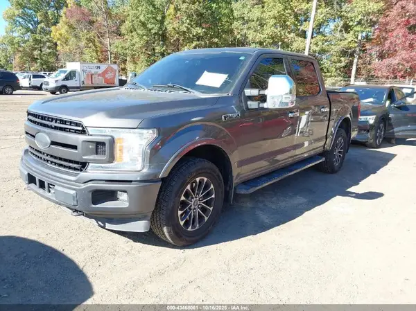 1FTEW1EP9JKE67679 2018 FORD F-150 - Image 2