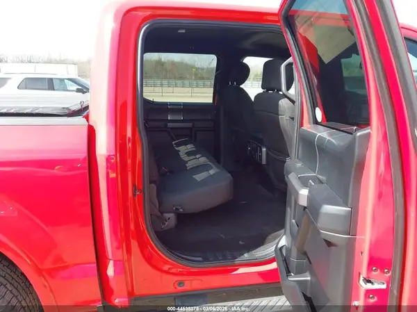 1FTEW1EP9KFB35123 2019 FORD F-150 - Image 8