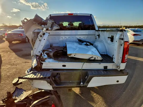 2017 FORD F-150 auction photo 6