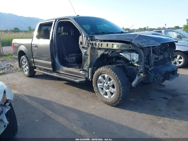 1FTEW1EPXHFC15877 2017 FORD F-150 - Image 1