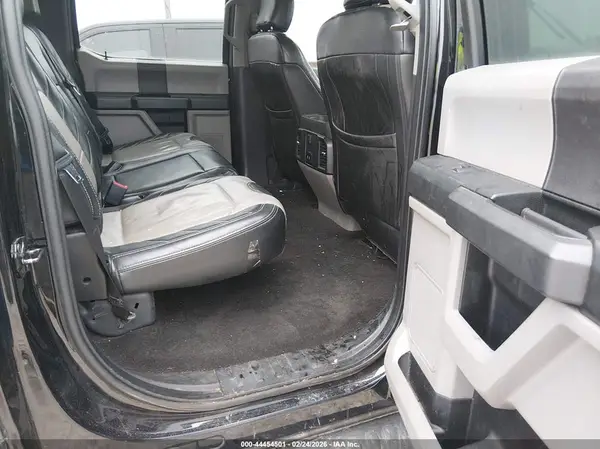 1FTEW1EPXJFD02653 2018 FORD F-150 - Image 8