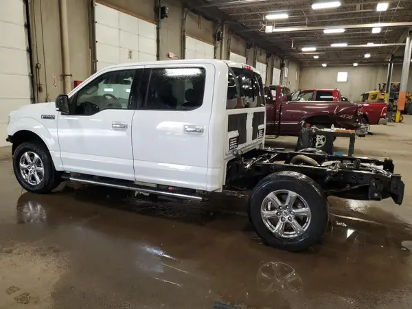 1FTEW1EPXKFA55216 2019 FORD F-150 - Image 2