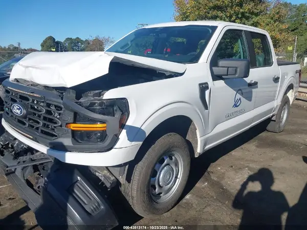 1FTEW1LP8RKD02429 2024 FORD F-150 - Image 2