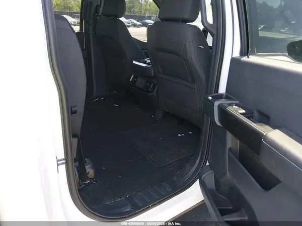 1FTEW2KP3SKF37740 2025 FORD F-150 - Image 8
