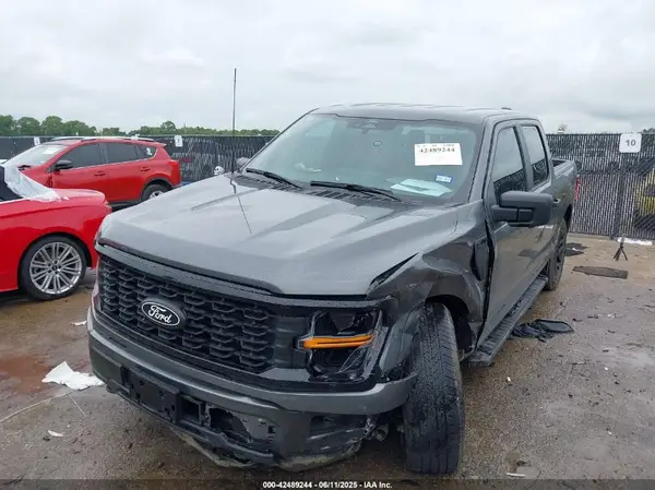 1FTEW2LP2SKD11655 2025 FORD F-150 - Image 2