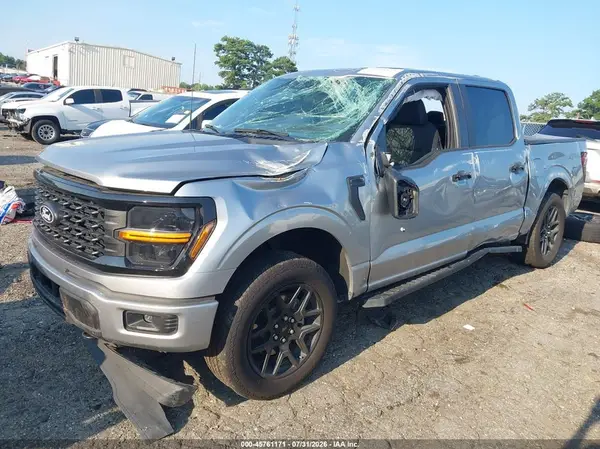 1FTEW2LP2SKD26186 2025 FORD F-150 - Image 2