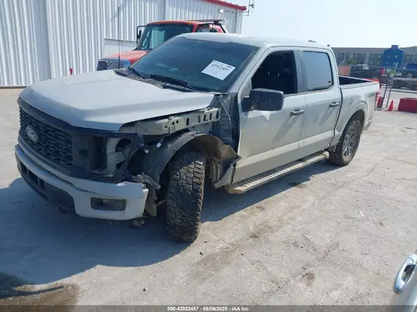 1FTEW2LP4RKE89738 2024 FORD F-150 - Image 2