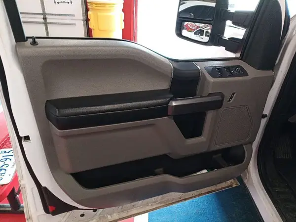 1FTEX1C48KKE41467 2019 FORD F-150 - Image 2